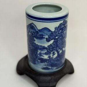 5” Qing Dynasty Blue & White Chinese Porcelain Brush Pot “Bitong”